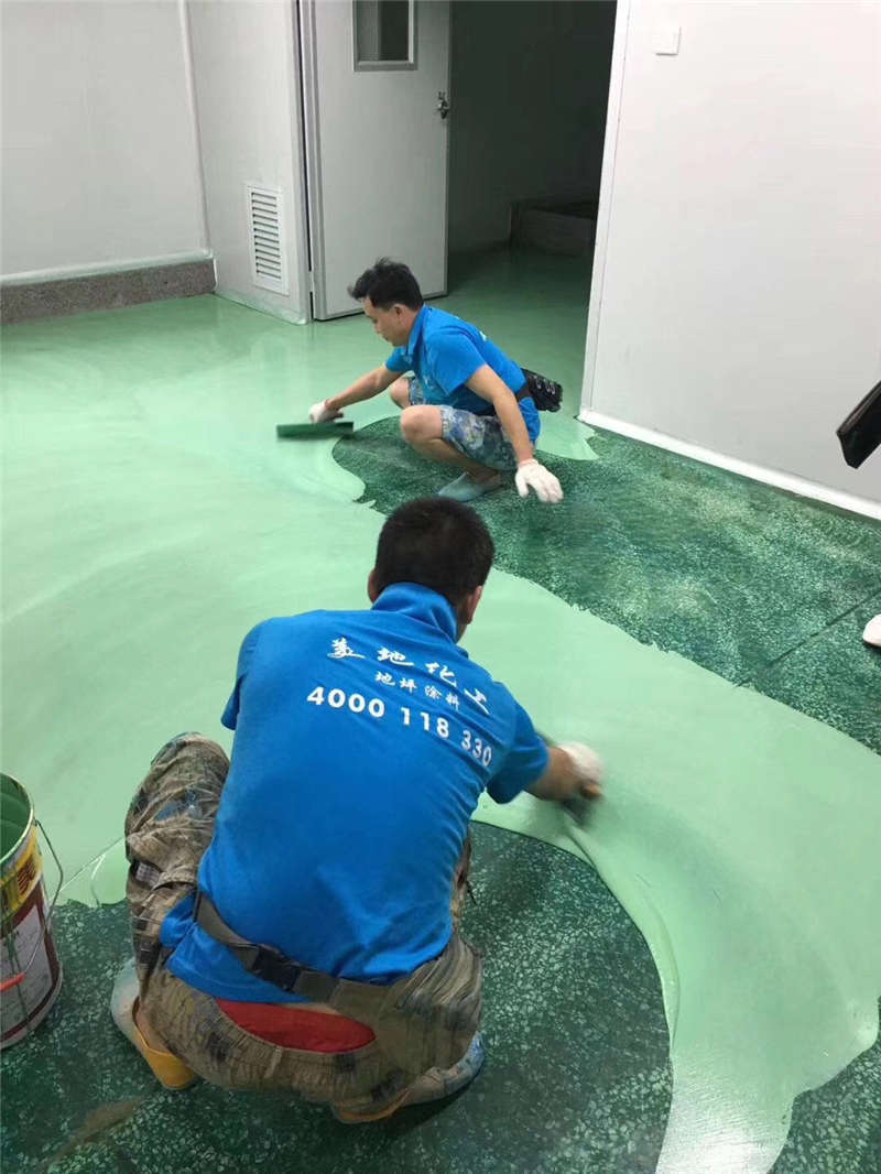 环氧地板漆颜色不同成本是否有变化？