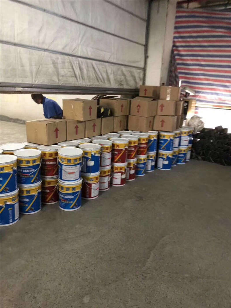 成都环氧地坪涂料施工时如何应对高温天气？